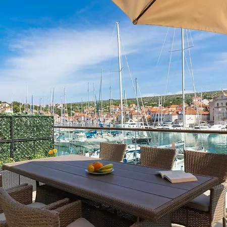 Aci Marina Milna Brac Milna (Brac)