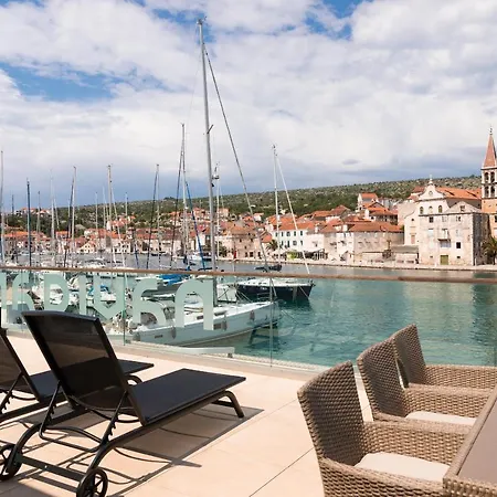 Aci Marina Brac * Milna (Brac)